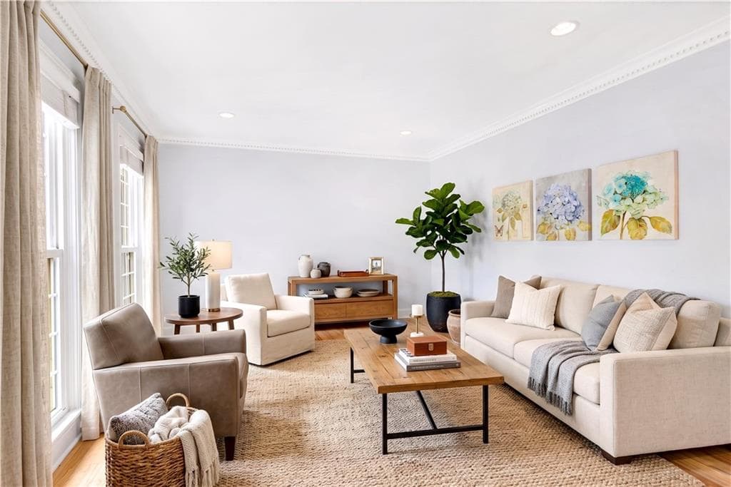 4 bedroom, 3 bathroom, 3,589 sq ft single family residence for sale at 5197 Riverhill Road, Marietta, GA 30068 — photo 5