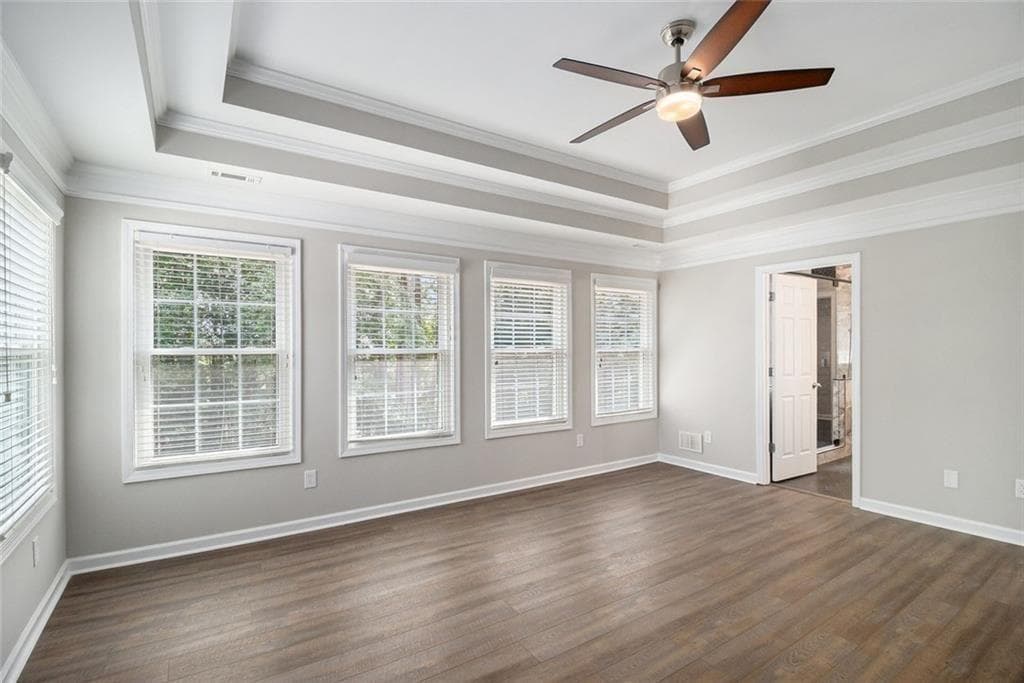 4 bedroom, 3 bathroom, 4,177 sq ft single family residence for sale at 322 Westhill Drive, Newnan, GA 30265 — photo 3
