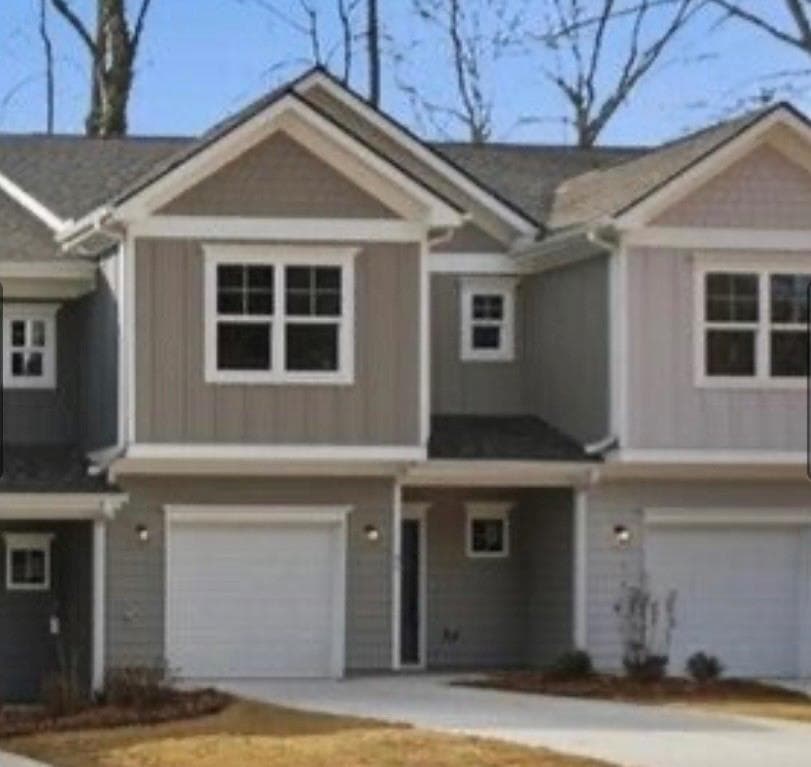 3 bedroom, 3 bathroom, 1,342 sq ft townhouse for sale at 59 Wright Street 69, Lavonia, GA 30553