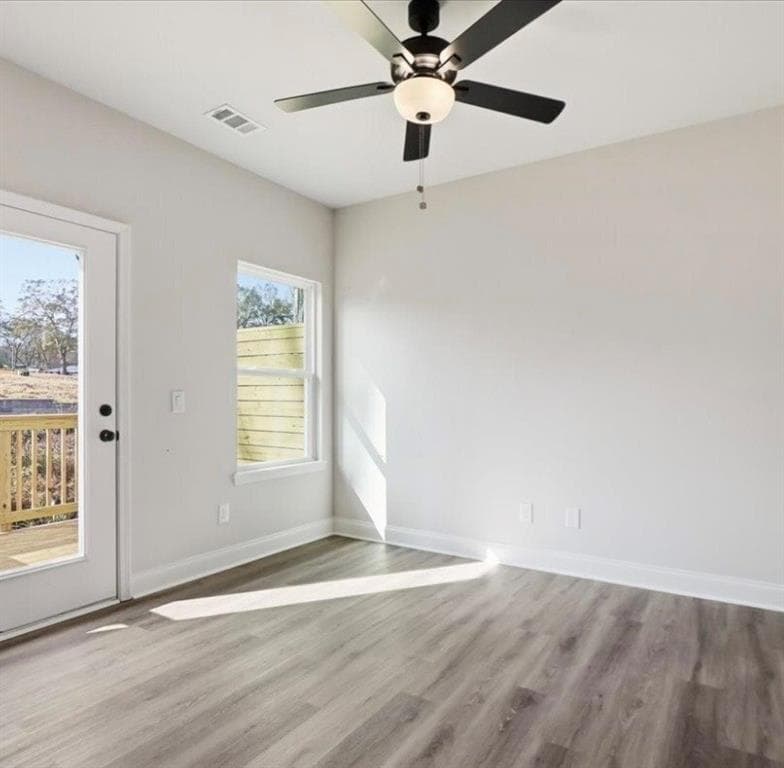 3 bedroom, 3 bathroom, 1,342 sq ft townhouse for sale at 59 Wright Street 69, Lavonia, GA 30553 — photo 5