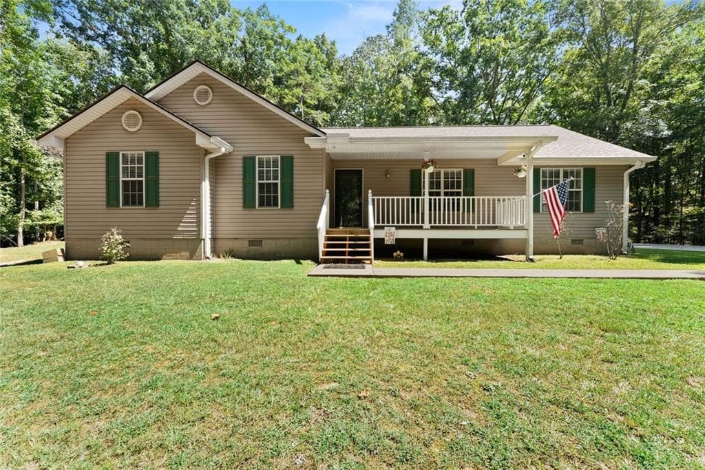 4 bedroom, 2 bathroom, 1,823 sq ft home for sale at 3027 Dawsonville Highway, Gainesville, GA