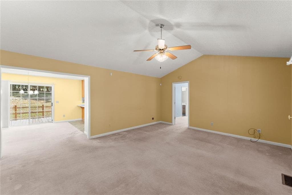 4 bedroom, 2 bathroom, 1,823 sq ft single family residence for sale at 3027 Dawsonville Highway, Gainesville, GA 30506 — photo 8