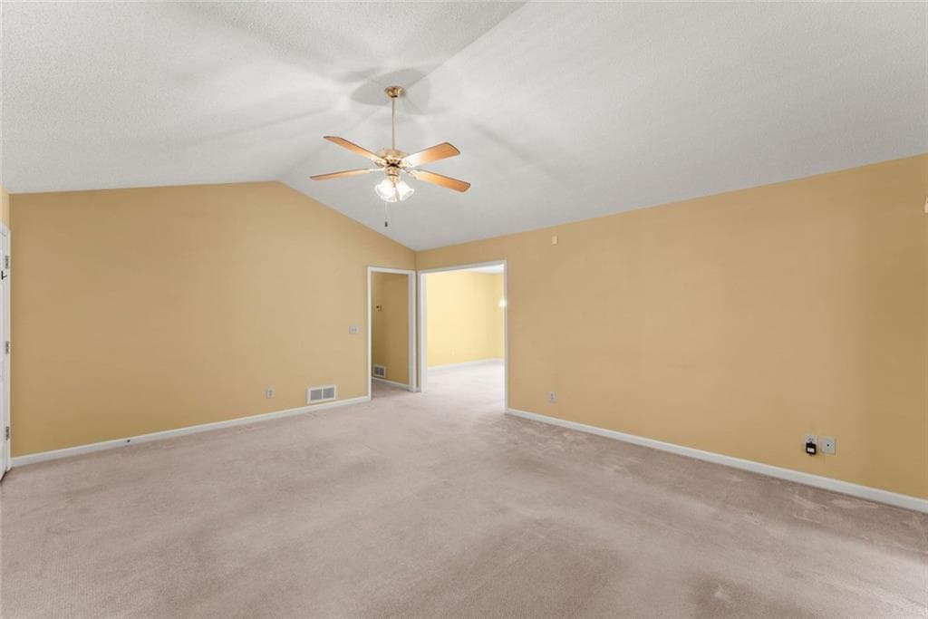 4 bedroom, 2 bathroom, 1,823 sq ft single family residence for sale at 3027 Dawsonville Highway, Gainesville, GA 30506 — photo 9