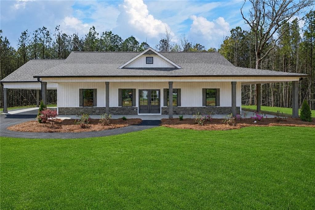 3 bedroom, 2 bathroom, 1,500 sq ft single family residence under contract at 3512 Vinson Mountain Road, Rockmart, GA 30153