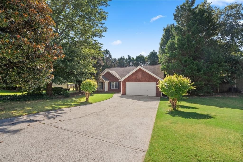 3 bedroom, 2 bathroom, 1,206 sq ft single family residence under contract at 126 Arbor Hills Place, Talking Rock, GA 30175 — photo 3