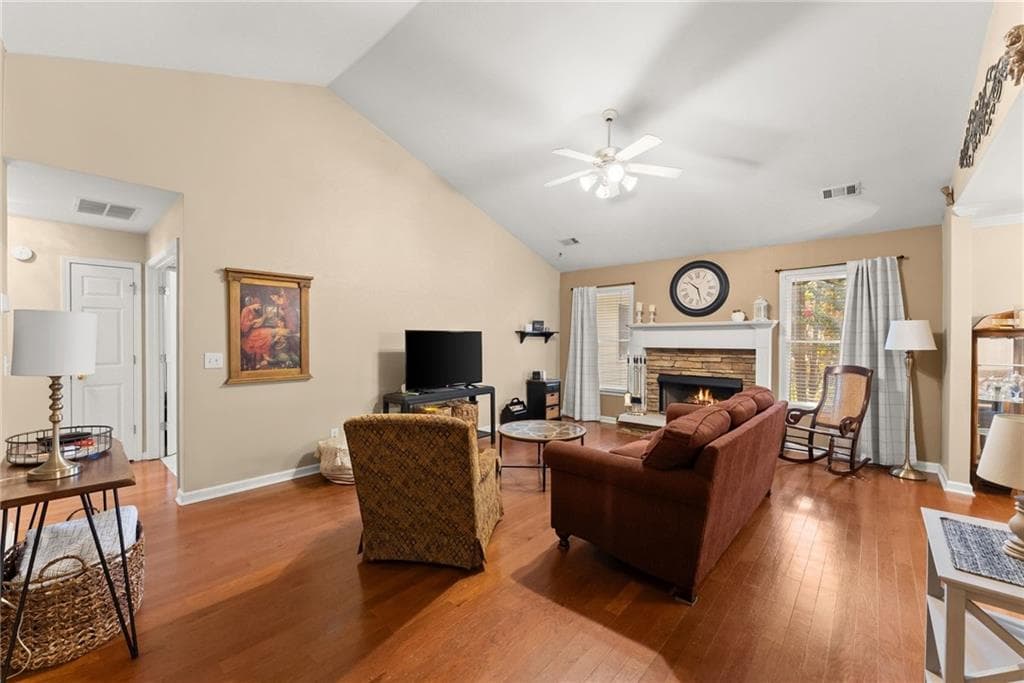 3 bedroom, 2 bathroom, 1,206 sq ft single family residence under contract at 126 Arbor Hills Place, Talking Rock, GA 30175 — photo 7