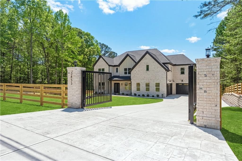 5 bedroom, 6 bathroom, 5,200 sq ft single family residence for sale at 3455 Callie Still Road, Lawrenceville, GA 30045 — photo 5
