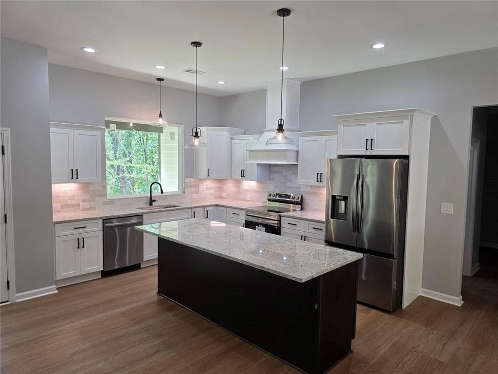 3 bedroom, 3 bathroom, 2,020 sq ft single family residence for sale at 86 Turkey Trail, Jasper, GA 30143 — photo 3