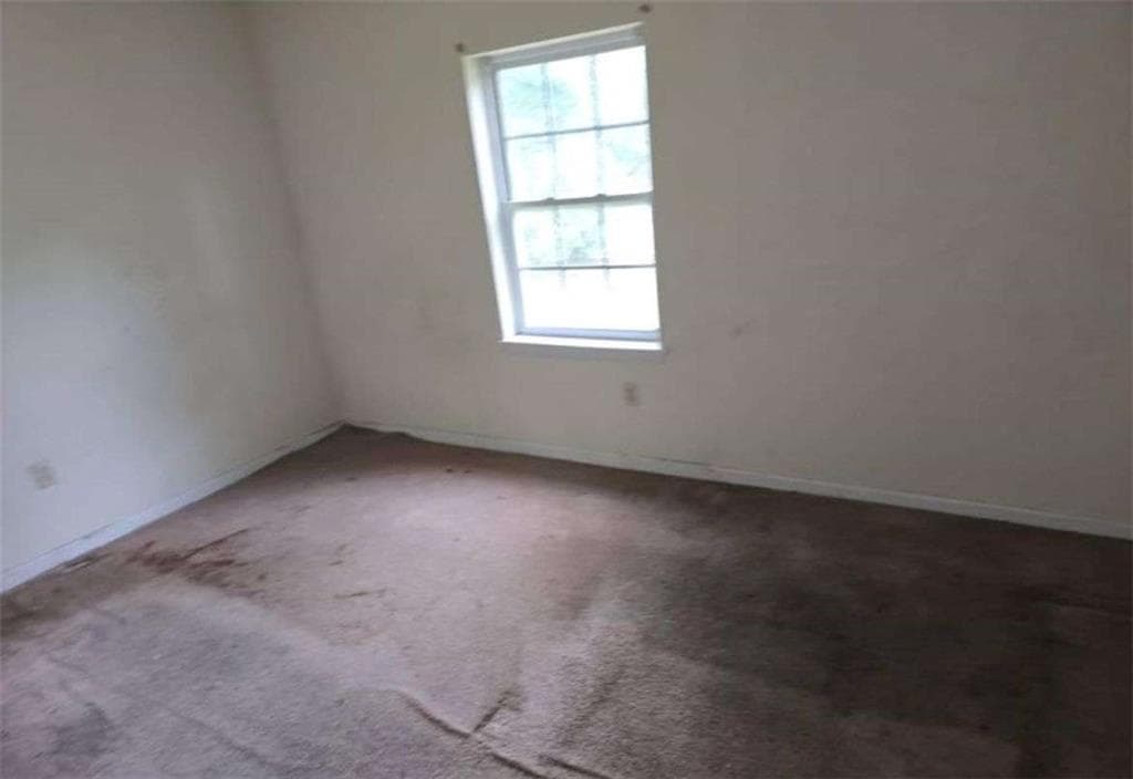 4 bedroom, 2 bathroom, 1,125 sq ft single family residence under contract at 64 Henry Street, Camilla, GA 31730 — photo 6