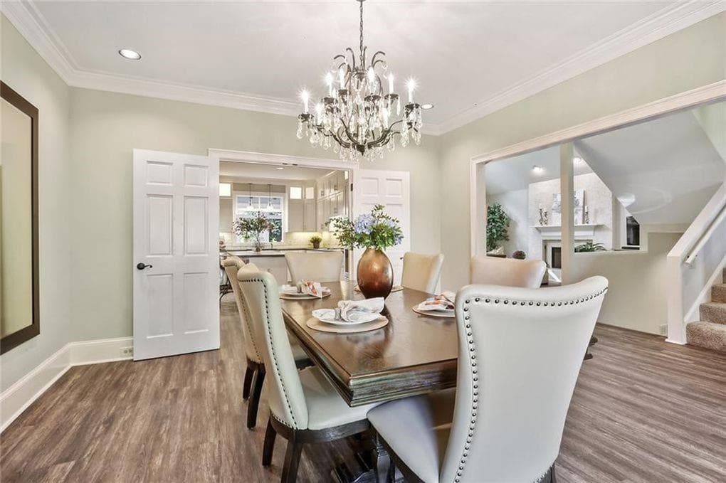 4 bedroom, 4 bathroom, 3,038 sq ft single family residence for rent at 930 Manchester Place, Sandy Springs, GA 30328 for $5,000 a month — photo 6