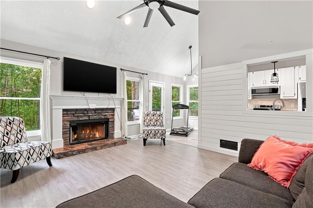 3 bedroom, 2 bathroom, 2,093 sq ft single family residence for sale at 138 Smokestack Ridge, Fairmount, GA 30139 — photo 2