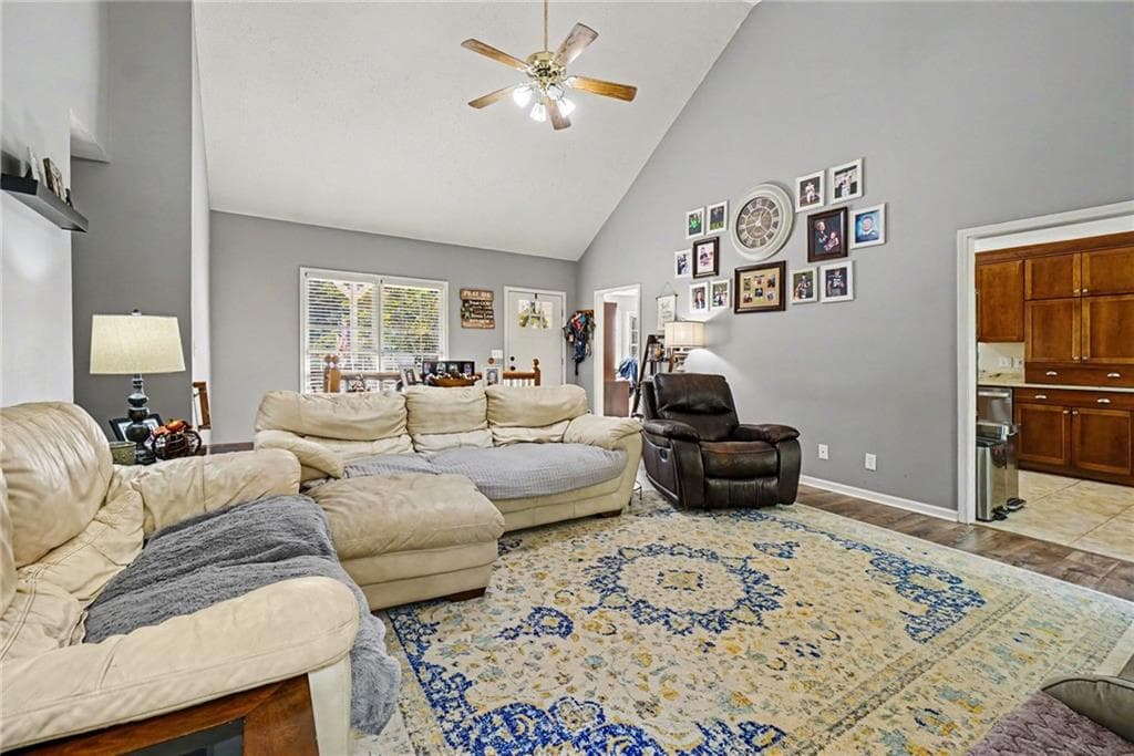 3 bedroom, 3 bathroom, 2,191 sq ft single family residence for sale at 535 Brooksdale Drive, Woodstock, GA 30189 — photo 6
