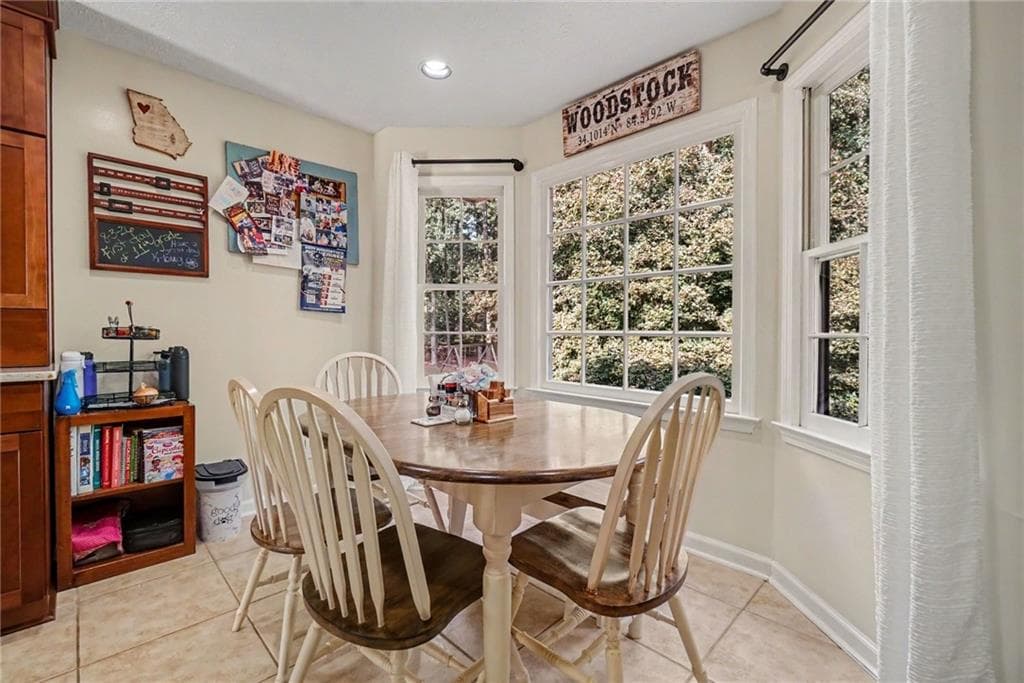 3 bedroom, 3 bathroom, 2,191 sq ft single family residence for sale at 535 Brooksdale Drive, Woodstock, GA 30189 — photo 8
