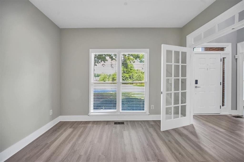 5 bedroom, 4 bathroom, 3,161 sq ft single family residence for sale at 2275 Worthington Drive, Powder Springs, GA 30127 — photo 6