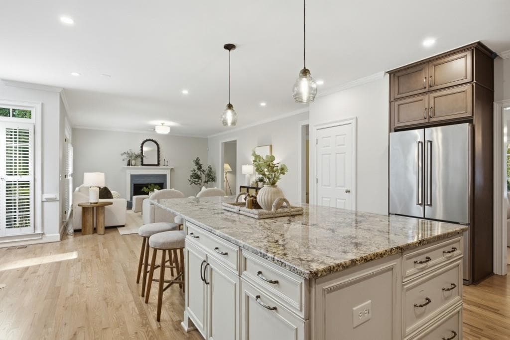 5 bedroom, 4 bathroom, 3,984 sq ft single family residence under contract at 952 Hawkhorn Court, Alpharetta, GA 30005 — photo 10