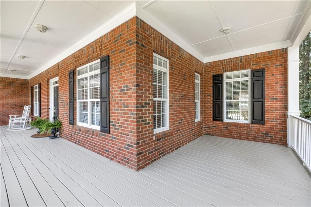 4 bedroom, 4 bathroom, 2,835 sq ft single family residence under contract at 2620 Democracy Drive, Buford, GA 30519 — photo 5
