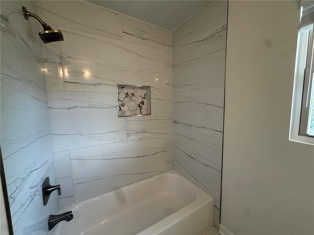 5 bedroom, 2 bathroom, 1,964 sq ft single family residence for sale at 2241 Colleen Court, Decatur, GA 30032 — photo 10