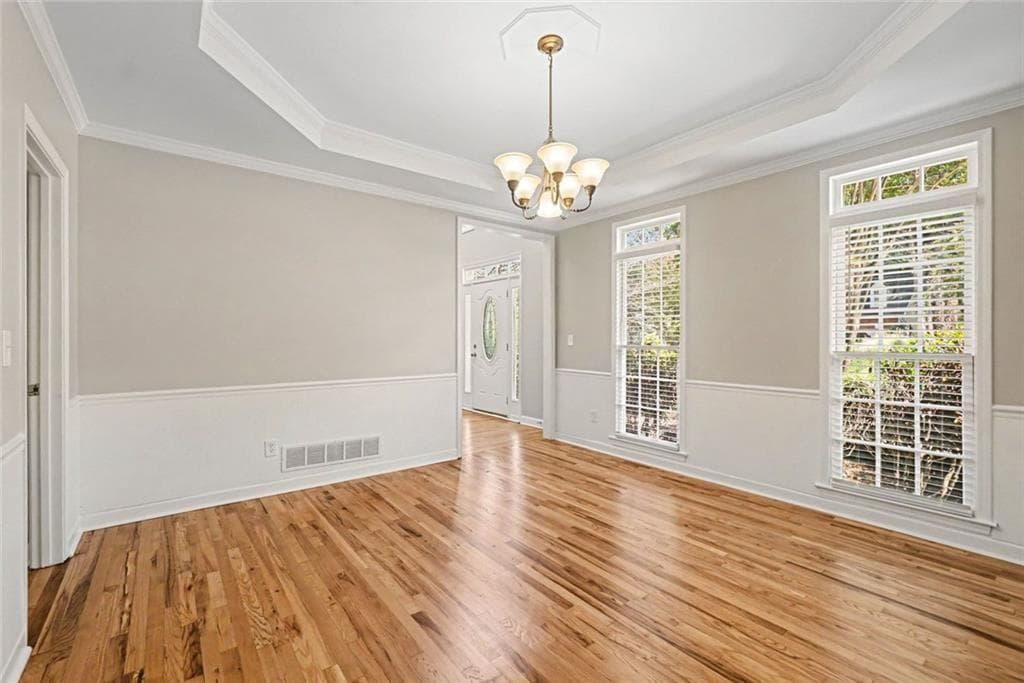 5 bedroom, 4 bathroom, 4,857 sq ft single family residence for sale at 3407 Fairway Court, Woodstock, GA 30189 — photo 10