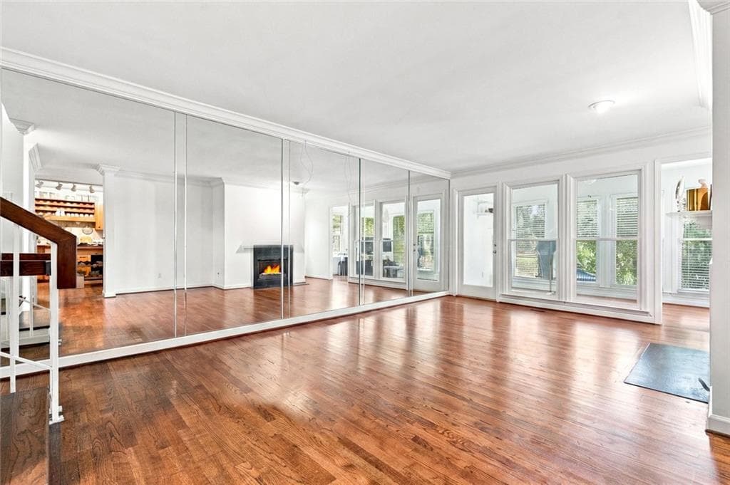 3 bedroom, 4 bathroom, 2,177 sq ft condominium for sale at 3776 Ashford Lake Court, Brookhaven, GA 30319 — photo 5