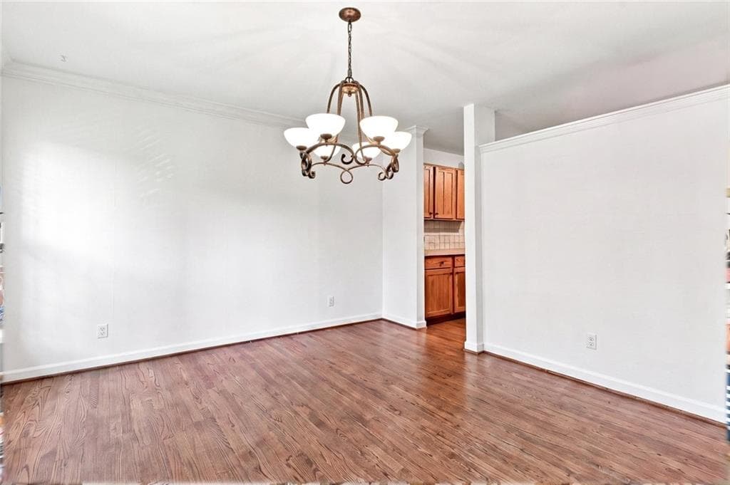 3 bedroom, 4 bathroom, 2,177 sq ft condominium for sale at 3776 Ashford Lake Court, Brookhaven, GA 30319 — photo 9