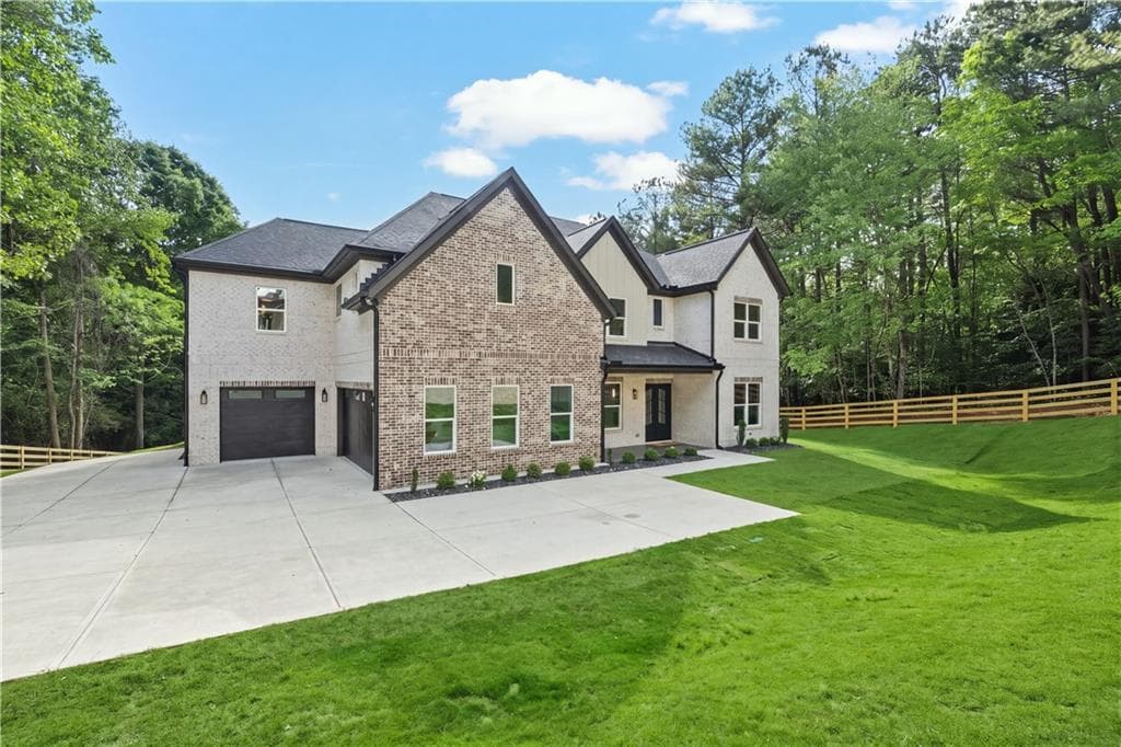 4 bedroom, 5 bathroom, 5,200 sq ft single family residence for sale at 3461 Callie Still, Lawrenceville, GA 30045 — photo 7