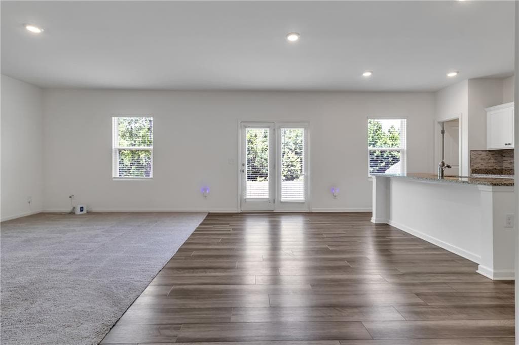 4 bedroom, 3 bathroom, 2,132 sq ft single family residence for sale at 110 Bantry Way, Locust Grove, GA 30248 — photo 5