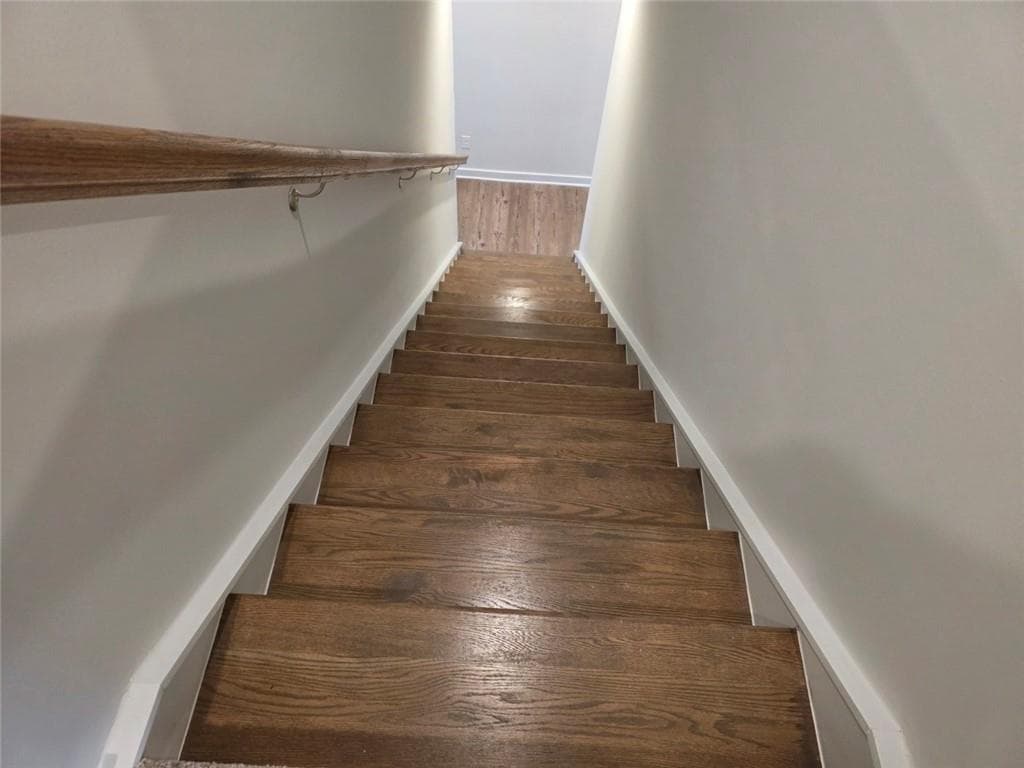 3 bedroom, 3 bathroom, 1,842 sq ft townhouse for rent at 7437 Quinn Place 140, Flowery Branch, GA 30542 for $2,150 a month — photo 5