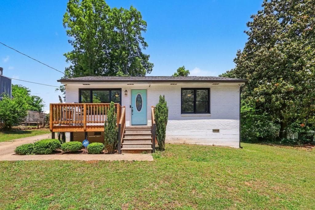 2 bedroom, 1 bathroom, 855 sq ft single family residence for sale at 1120 Delores, Forest Park, GA 30297 — photo 9