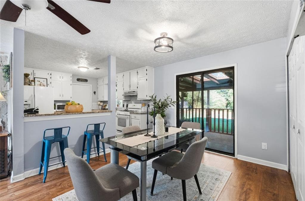 3 bedroom, 2 bathroom, 1,240 sq ft single family residence for sale at 447 Summerville Drive, Lawrenceville, GA 30046 — photo 9