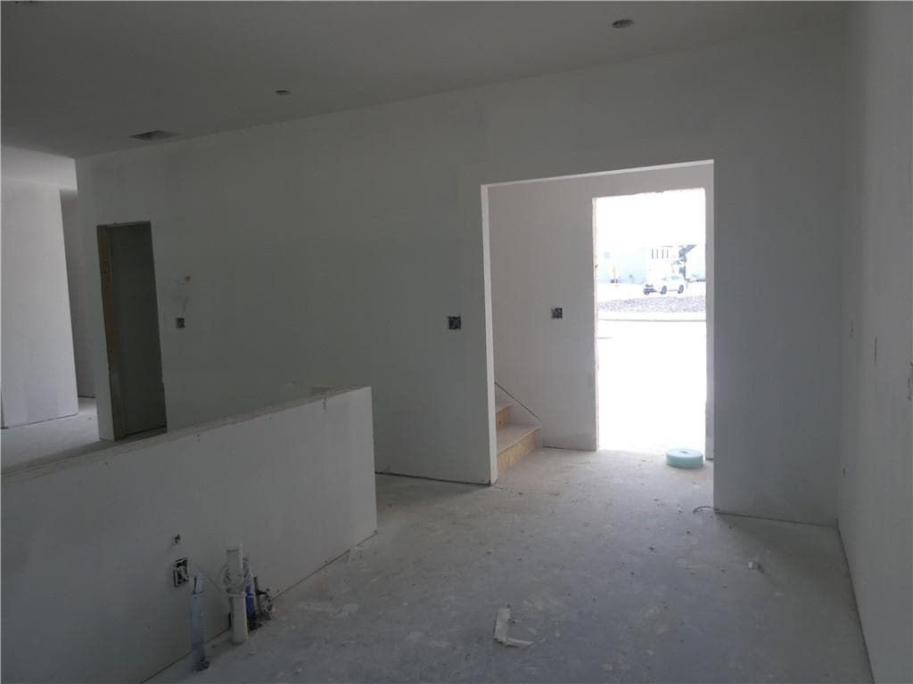 4 bedroom, 3 bathroom, 2,257 sq ft single family residence for sale at 3281 Pepperpike Court, Loganville, GA 30052 — photo 7