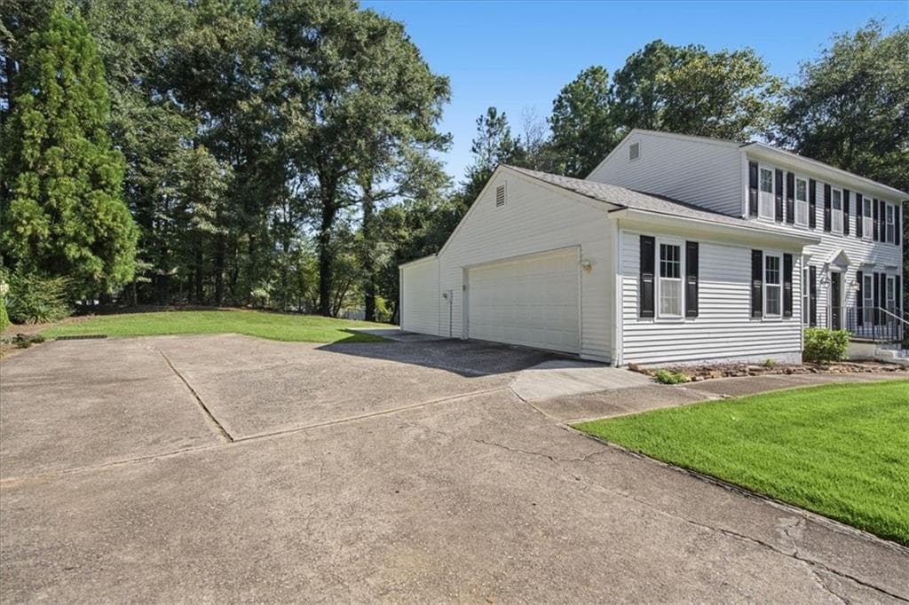 4 bedroom, 3 bathroom, 2,100 sq ft single family residence for rent at 4921 Heritage Trace Court, Marietta, GA 30062 for $3,000 a month — photo 6