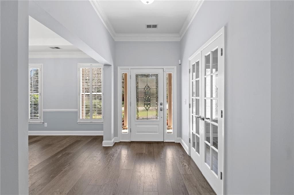 3 bedroom, 2 bathroom, 2,122 sq ft single family residence under contract at 1320 Gran Forest Drive, Cumming, GA 30041 — photo 4