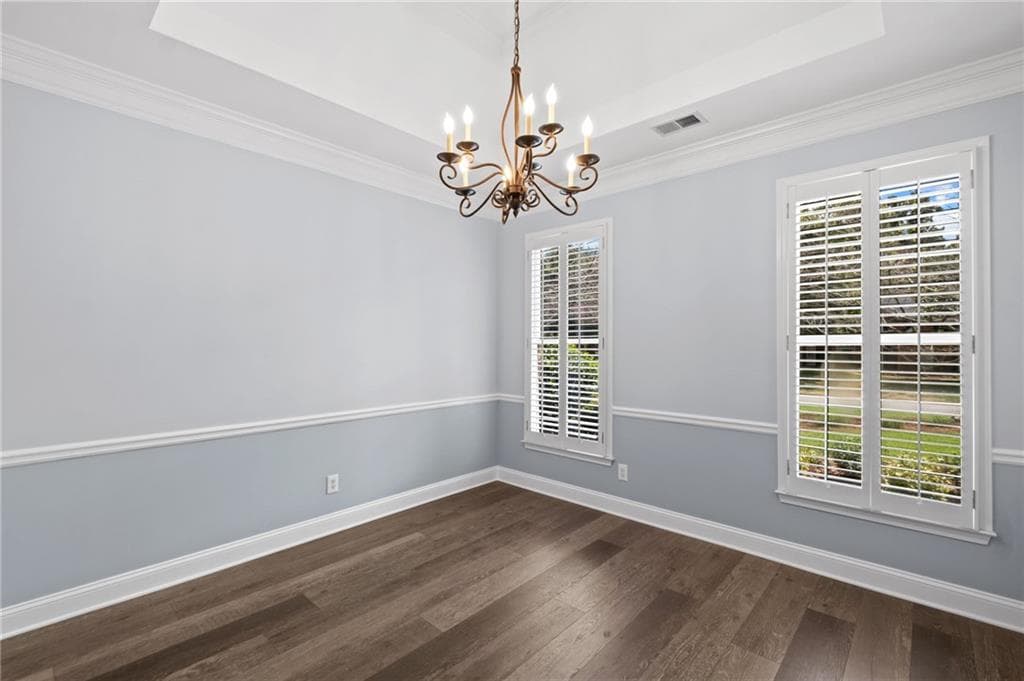 3 bedroom, 2 bathroom, 2,122 sq ft single family residence under contract at 1320 Gran Forest Drive, Cumming, GA 30041 — photo 5