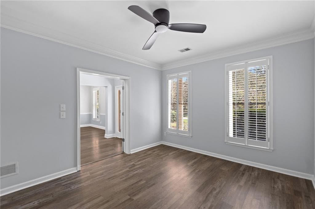 3 bedroom, 2 bathroom, 2,122 sq ft single family residence under contract at 1320 Gran Forest Drive, Cumming, GA 30041 — photo 7