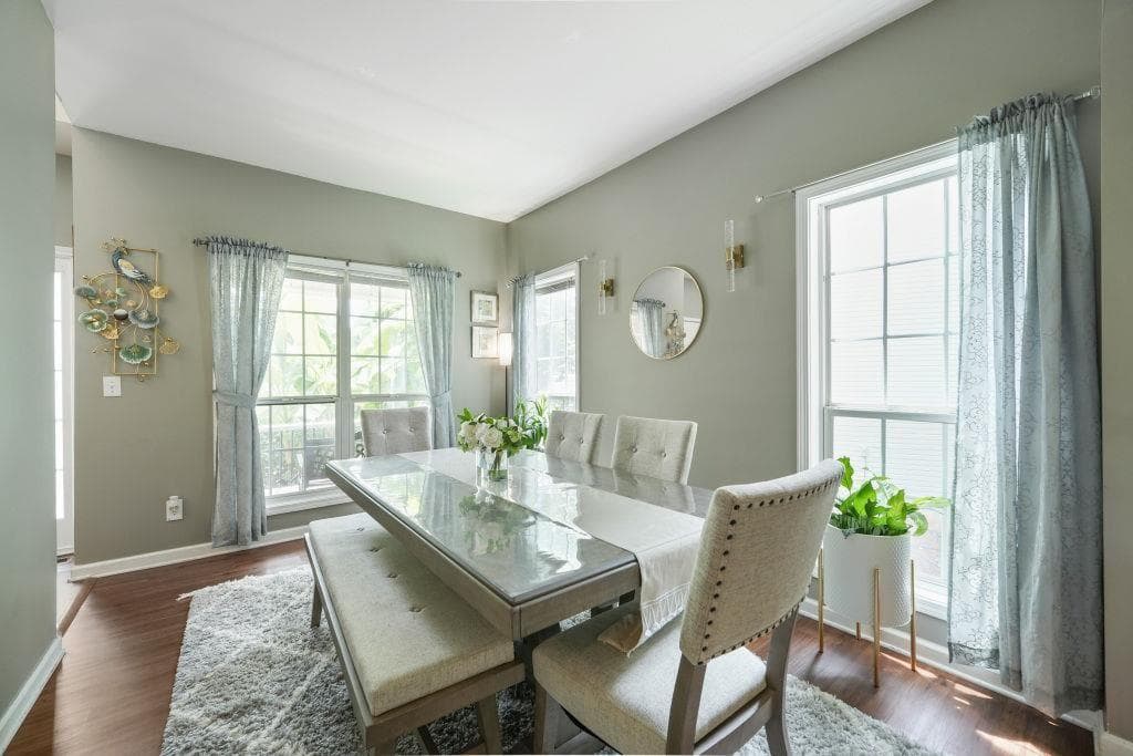 6 bedroom, 4 bathroom, 2,572 sq ft single family residence for sale at 4408 Silver Ridge Way, Austell, GA 30106 — photo 6