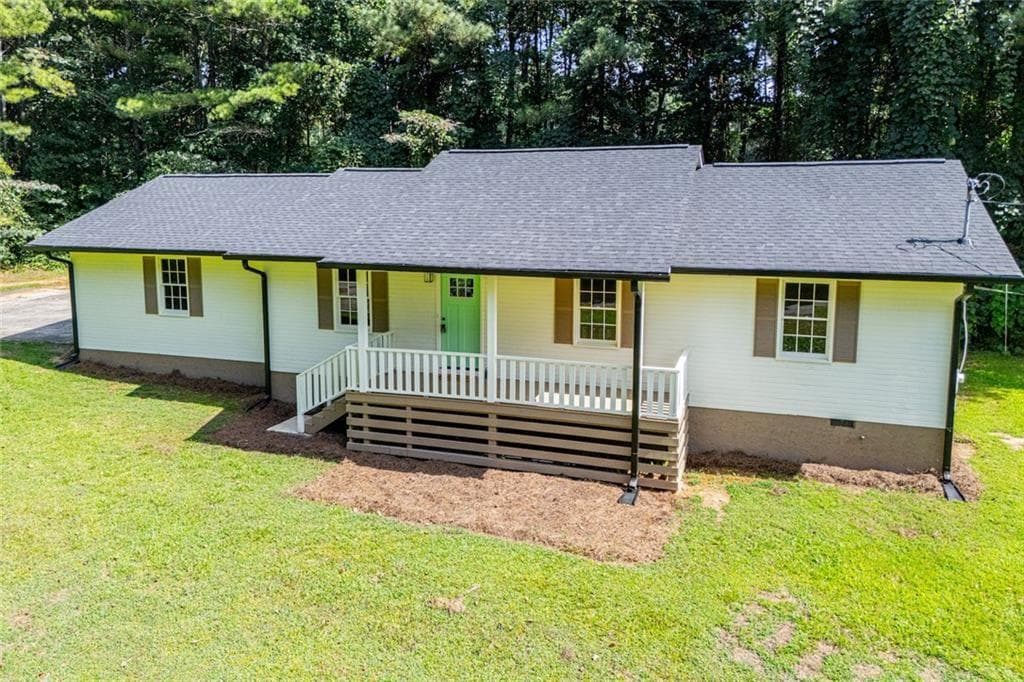 4 bedroom, 2 bathroom, 1,688 sq ft single family residence under contract at 1240 Rocky Branch Road, Villa Rica, GA 30180 — photo 3
