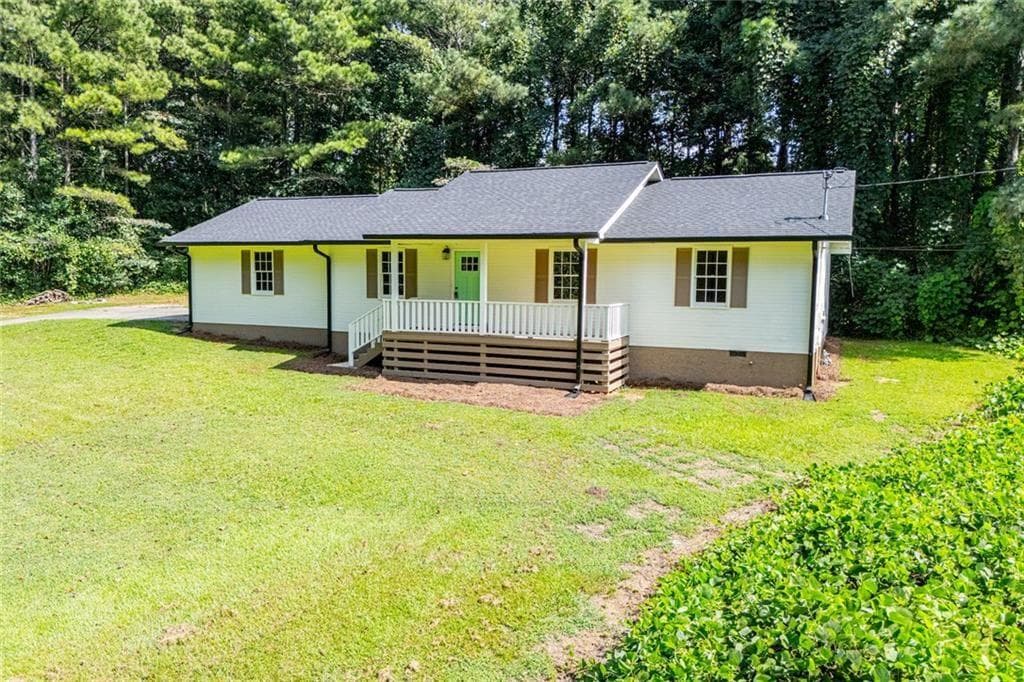 4 bedroom, 2 bathroom, 1,688 sq ft single family residence under contract at 1240 Rocky Branch Road, Villa Rica, GA 30180 — photo 4