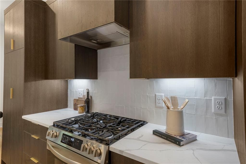 3 bedroom, 4 bathroom, 1,685 sq ft condominium for sale at 1169 Penny Lane, Atlanta, GA 30329 — photo 5