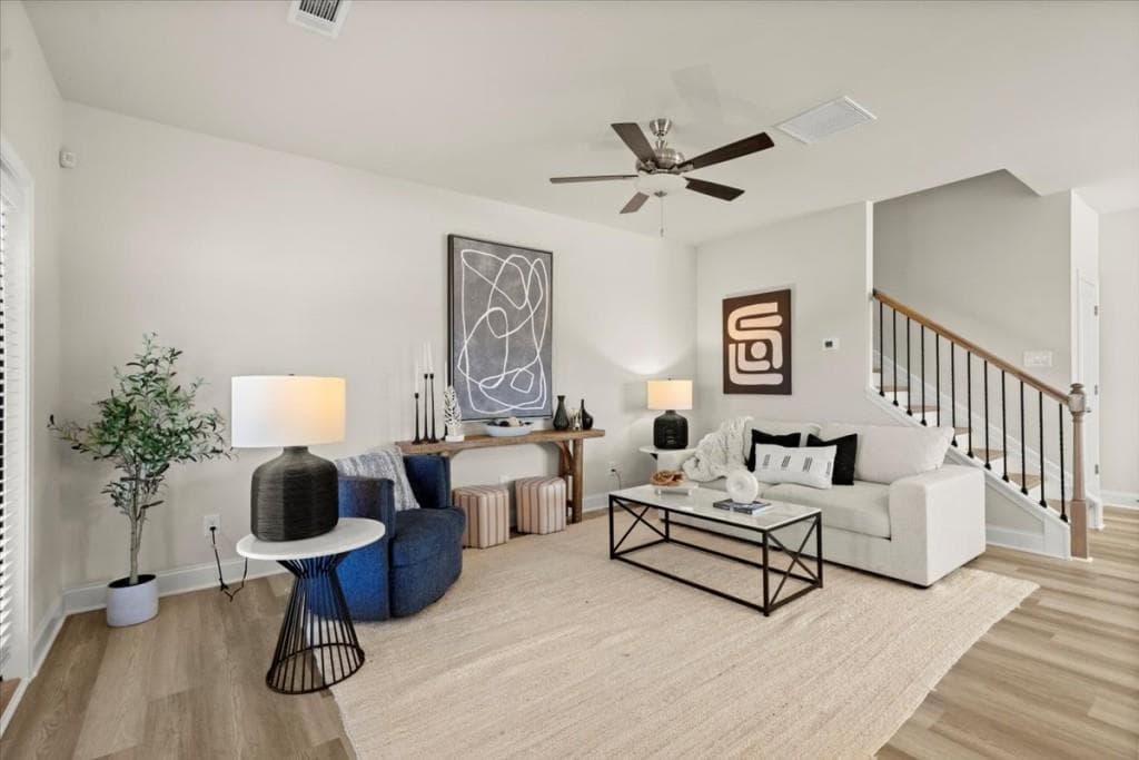 3 bedroom, 3 bathroom, 1,833 sq ft townhouse for sale at 827 Leraes Way, Loganville, GA 30052 — photo 6
