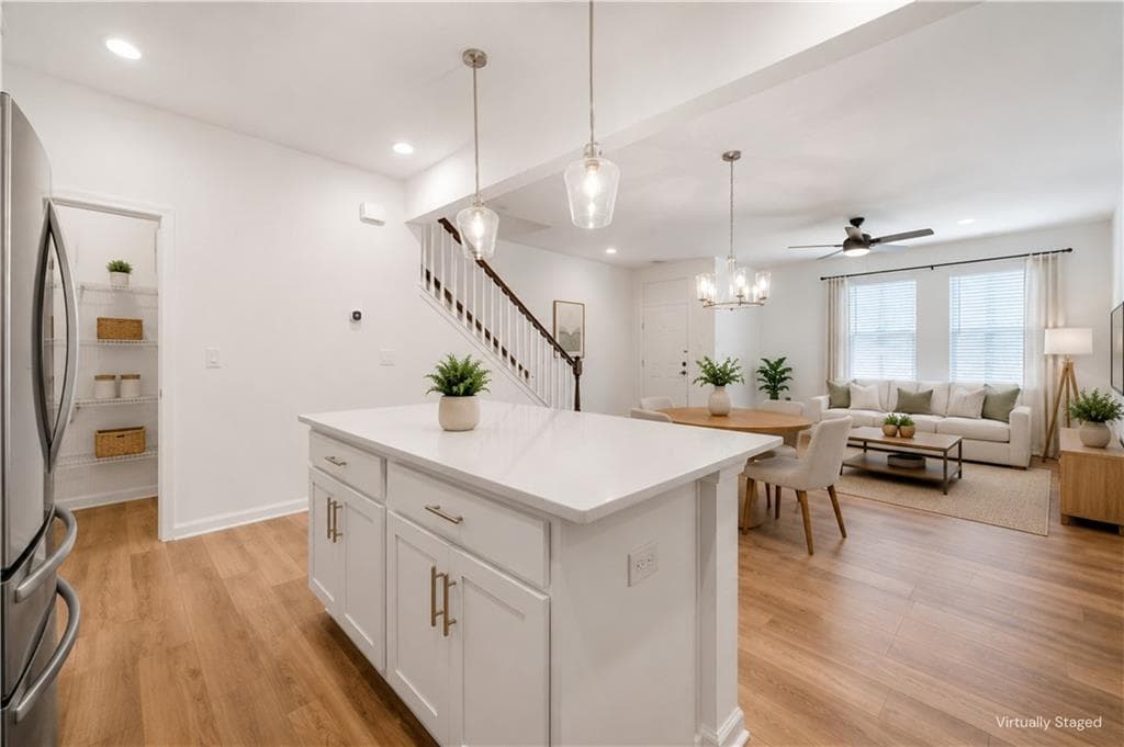3 bedroom, 3 bathroom, 1,507 sq ft townhouse for rent at 1643 Winpost Lane, Atlanta, GA 30318 for $2,950 a month — photo 6