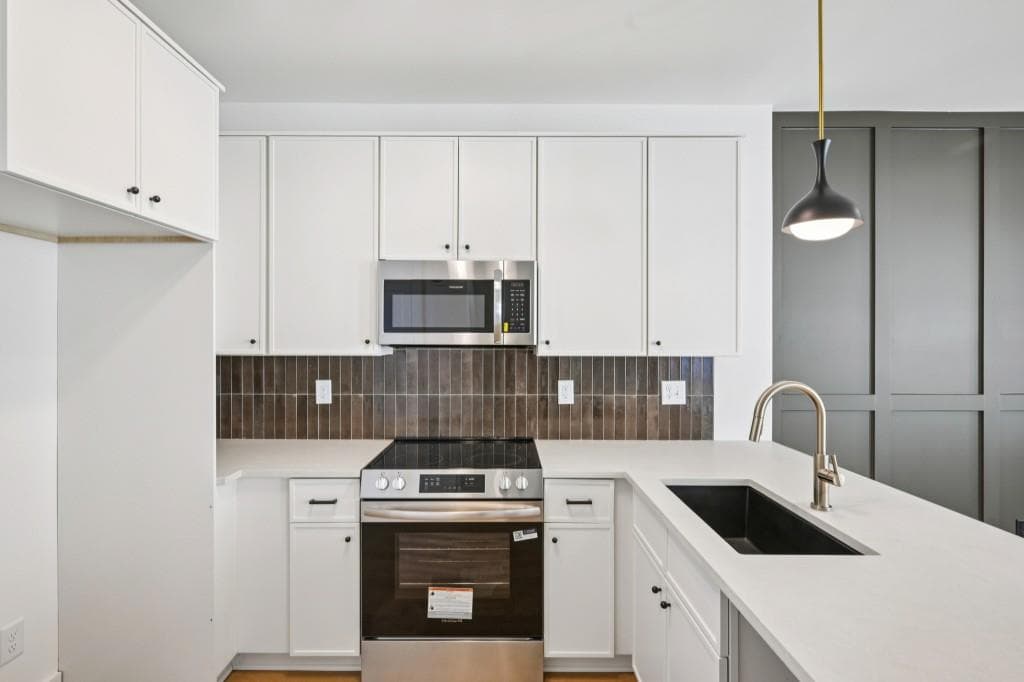1 bedroom, 2 bathroom, 1,056 sq ft townhouse for sale at 1160 Boulevard 11, Atlanta, GA 30312 — photo 10