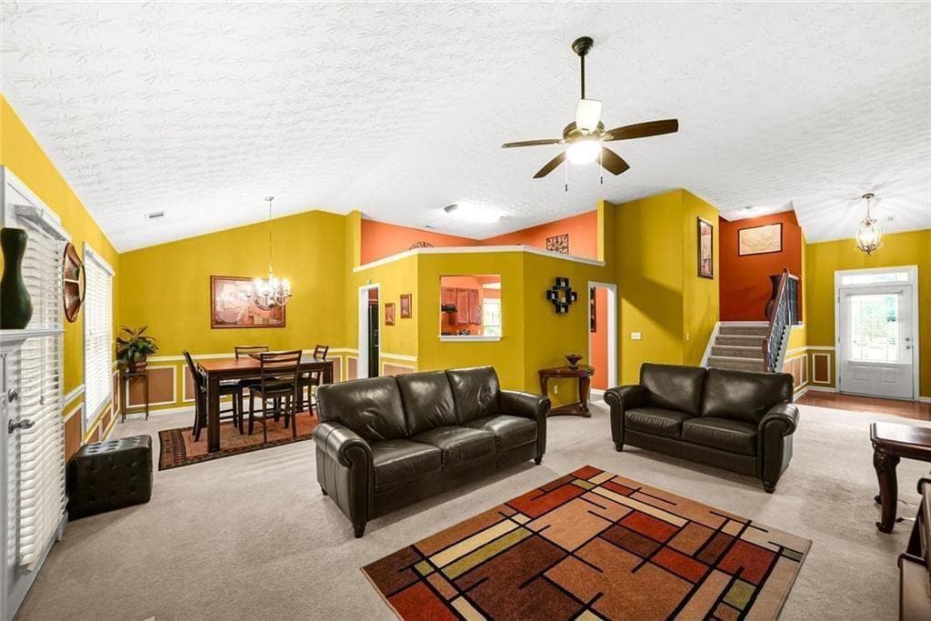 3 bedroom, 2 bathroom, 2,088 sq ft single family residence under contract at 2300 Village Green Drive, Fairburn, GA 30213 — photo 7