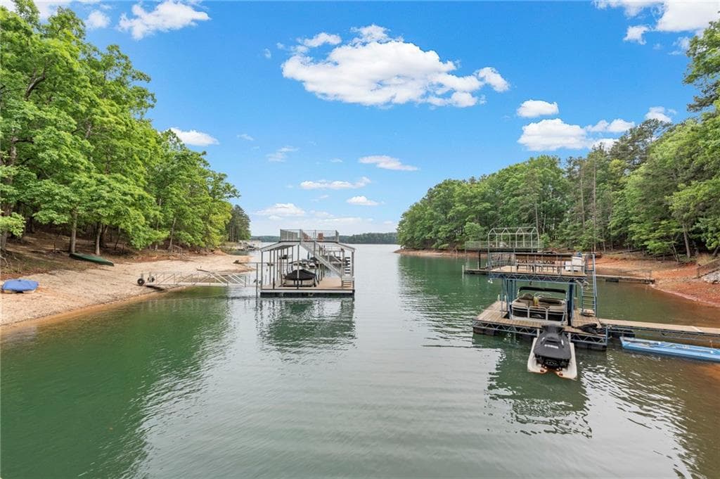 6 bedroom, 7 bathroom, 7,363 sq ft single family residence for sale at 7430 Shadburn Ferry Road, Cumming, GA 30041 — photo 8