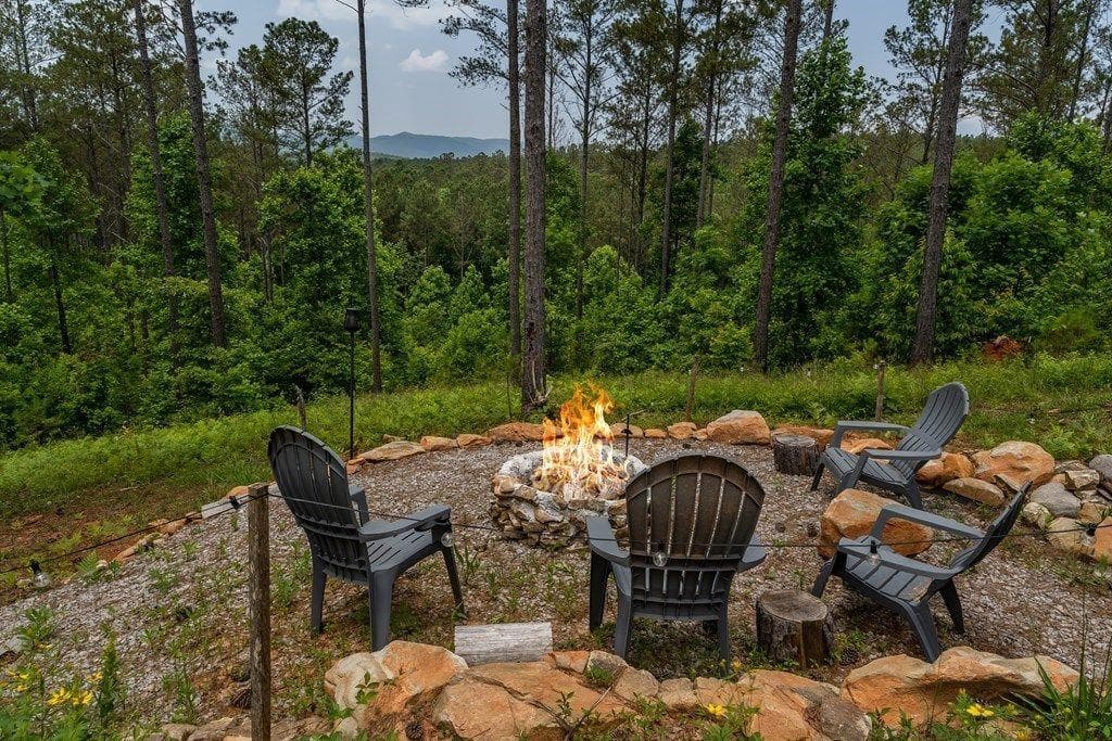 2 bedroom, 2 bathroom, 1,539 sq ft single family residence for sale at 230 High River Landing, Ellijay, GA 30540 — photo 3