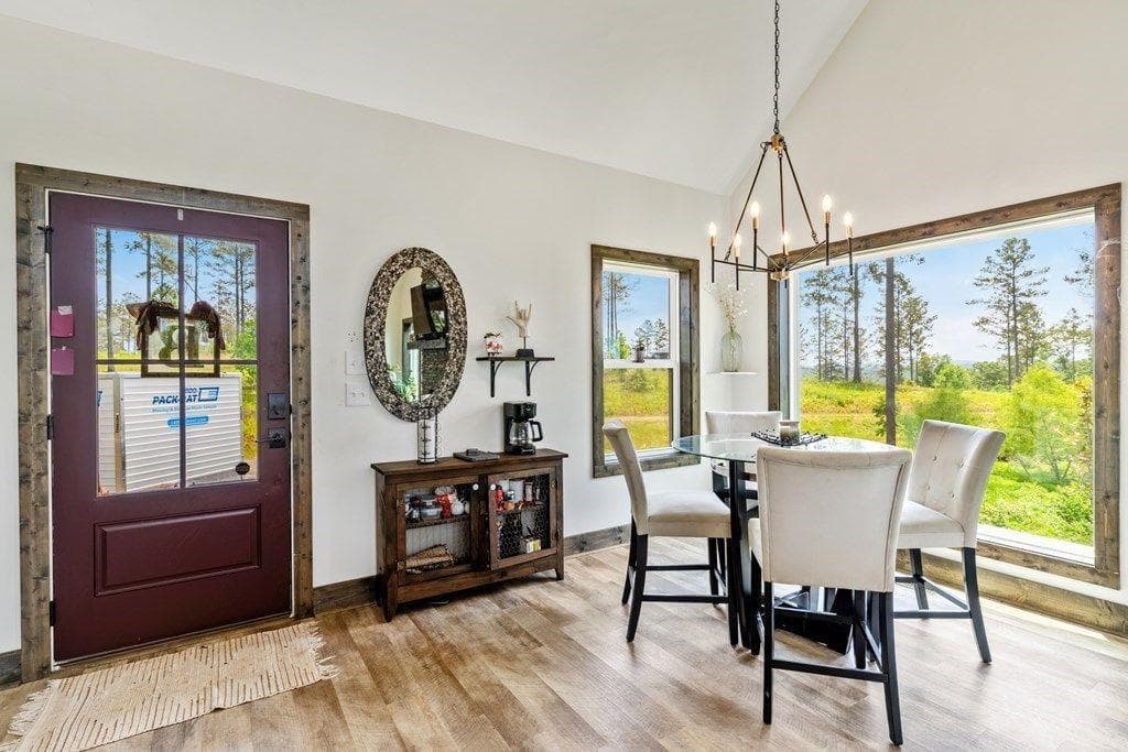 2 bedroom, 2 bathroom, 1,539 sq ft single family residence for sale at 230 High River Landing, Ellijay, GA 30540 — photo 5
