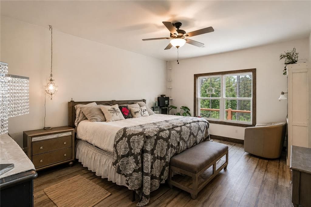 2 bedroom, 2 bathroom, 1,539 sq ft single family residence for sale at 230 High River Landing, Ellijay, GA 30540 — photo 8