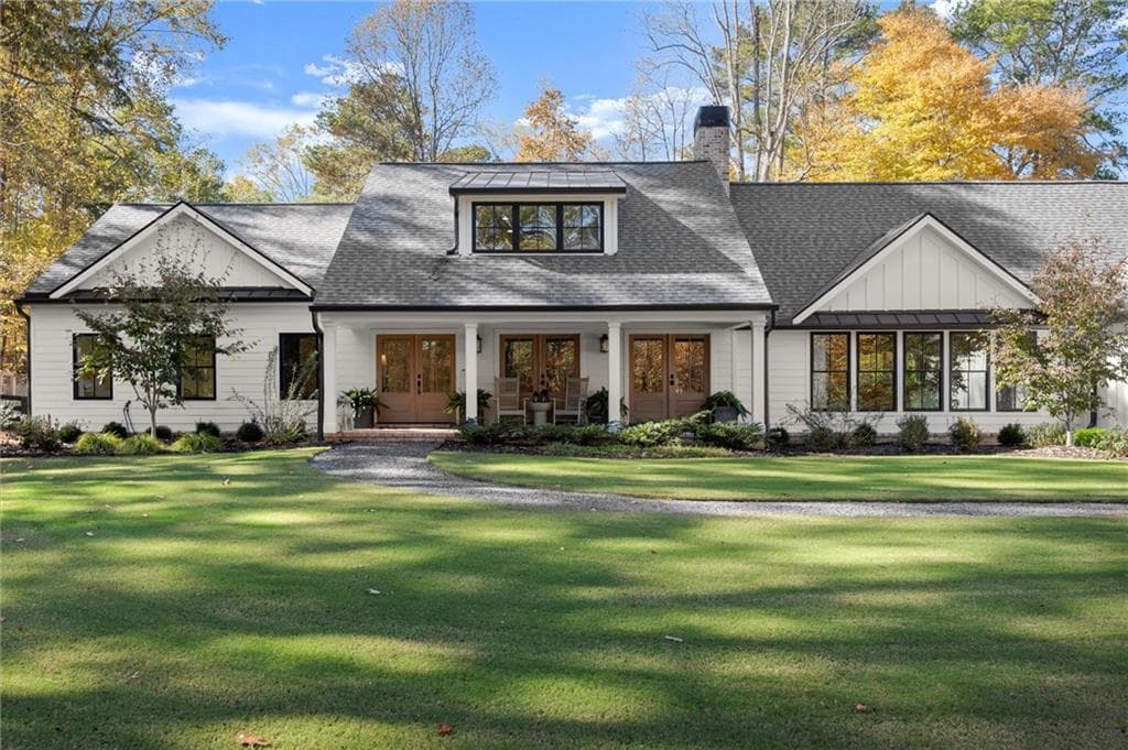 4 bedroom, 5 bathroom, 4,976 sq ft single family residence for sale at 441 Tanglewood Drive, Canton, GA 30115 — photo 2
