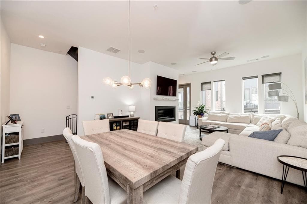 3 bedroom, 4 bathroom, 2,277 sq ft townhouse for rent at 1224 Chelsea Circle, Atlanta, GA 30318 for $4,500 a month — photo 4