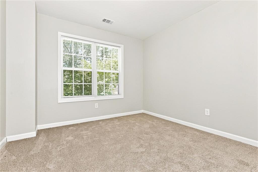 3 bedroom, 3 bathroom, 2,010 sq ft single family residence for rent at 818 Woods Drive, Atlanta, GA 30318 for $1,900 a month — photo 7