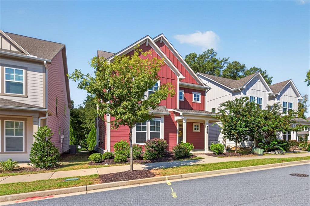 4 bedroom, 3 bathroom, 2,441 sq ft single family residence for sale at 4120 Glasnill Road, Suwanee, GA 30024 — photo 3
